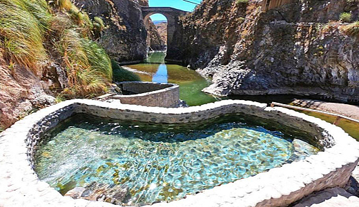 Thermal pools in the Colca valley